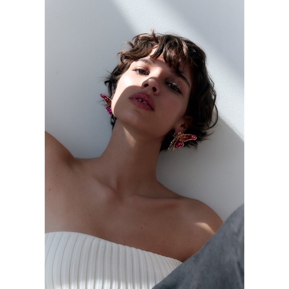 Handmade Colorful Sequin Gold  Butterfly Earrings - Picture 4 of 17